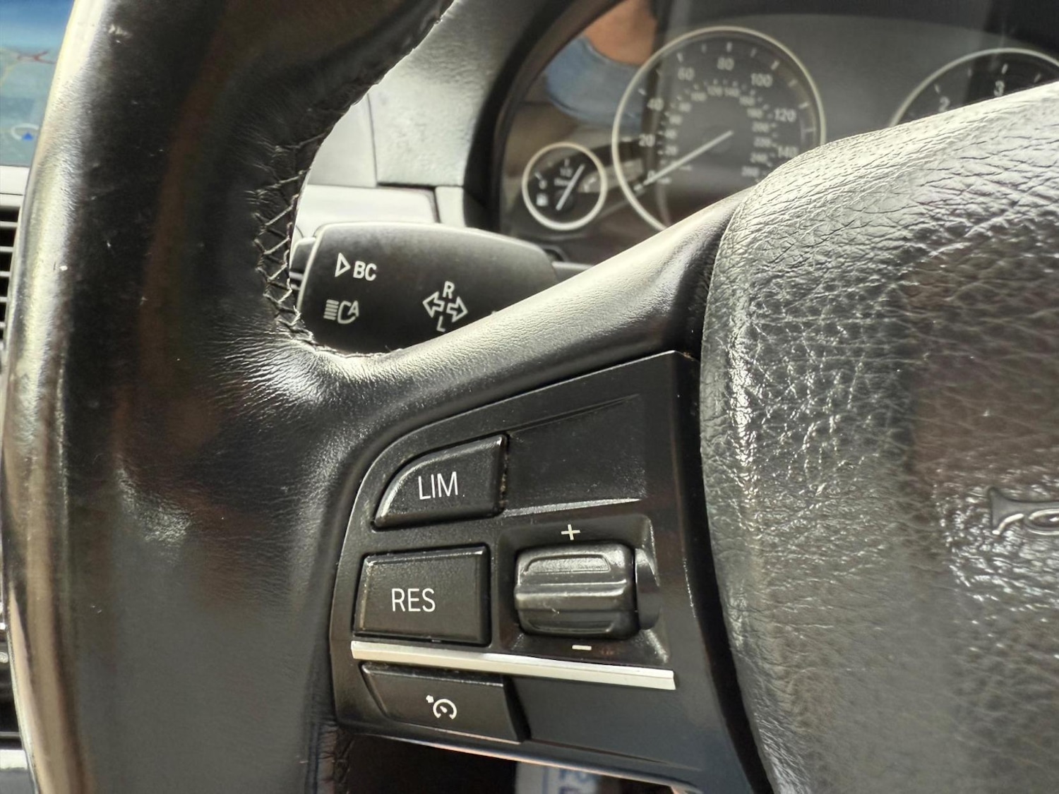 Used BMW 5 Series 2012 for sale - 77590430: Photo 16