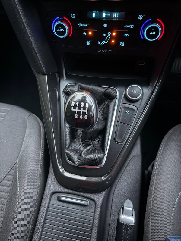 Used Ford Focus 2015 for sale - 76269831: Photo 14