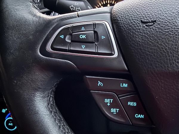 Used Ford Focus 2015 for sale - 76269831: Photo 19