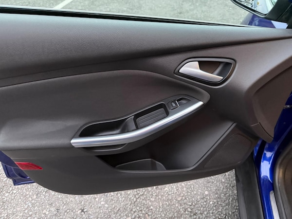 Used Ford Focus 2015 for sale - 76269831: Photo 22