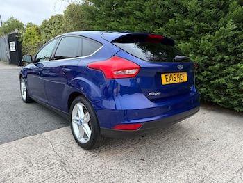 Used Ford Focus 2015 for sale - 76269831: Photo 4
