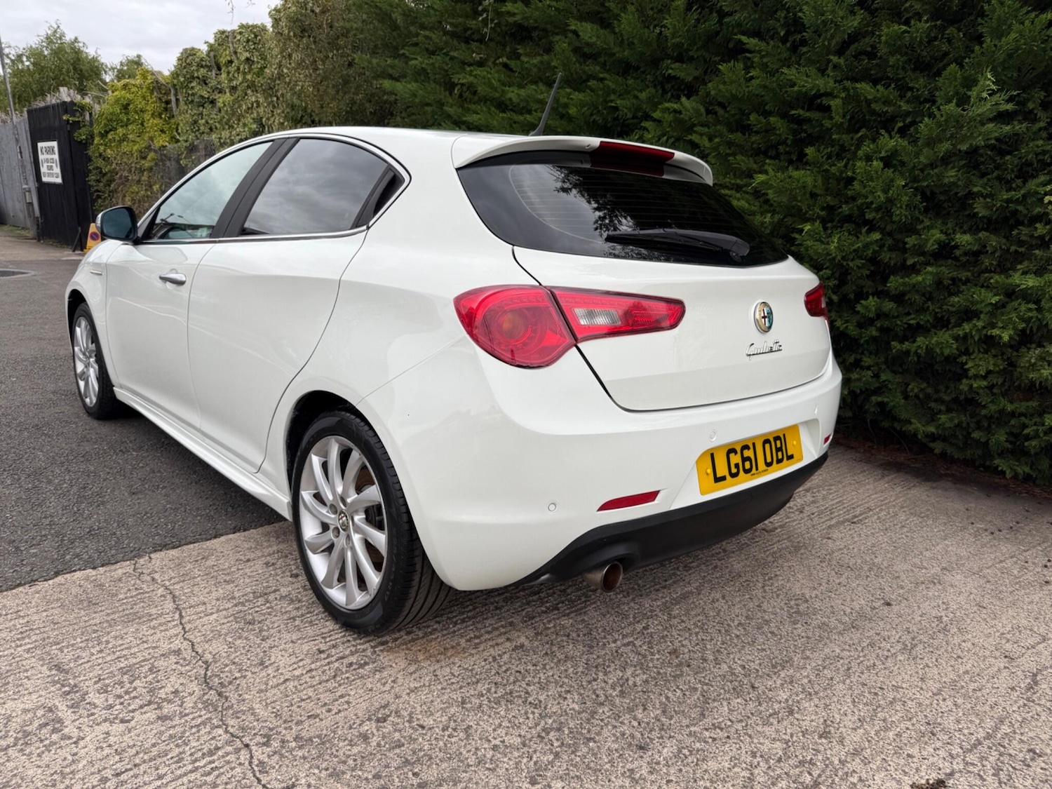 Used Alfa Romeo Giulietta 2011 for sale - 76377605: Photo 4