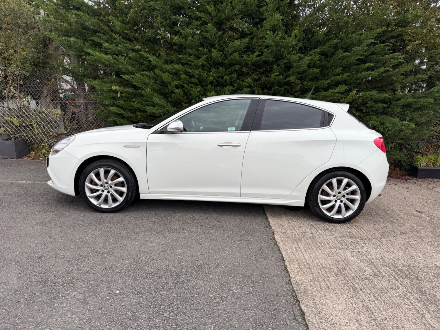 Used Alfa Romeo Giulietta 2011 for sale - 76377605: Photo 6