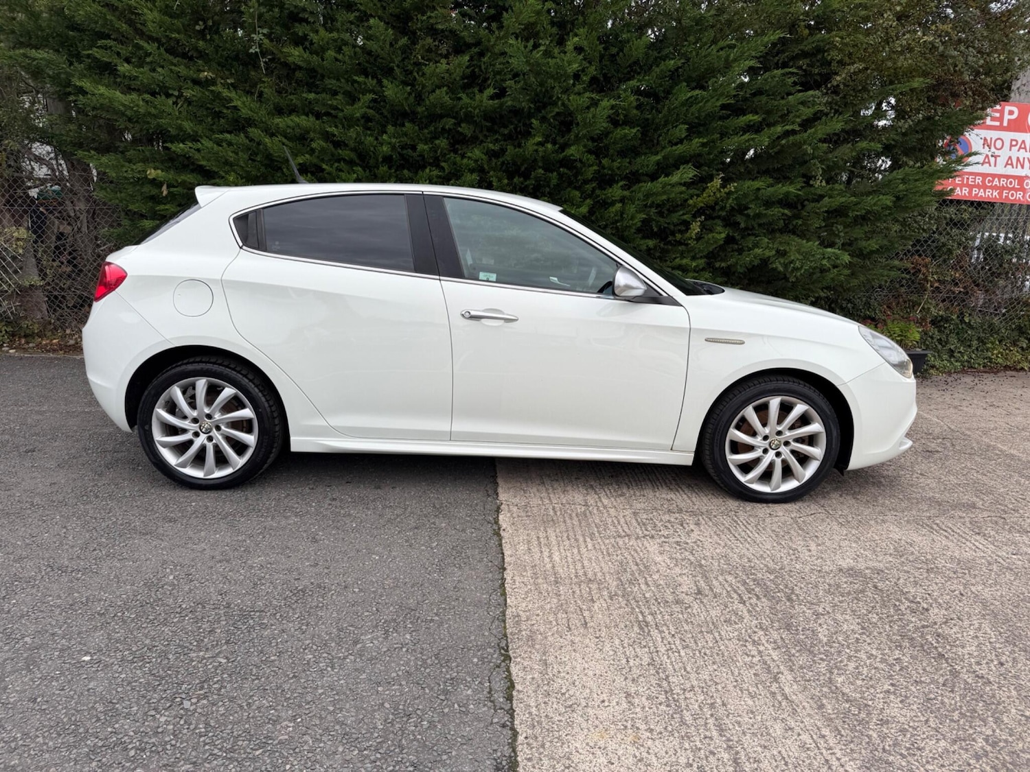 Used Alfa Romeo Giulietta 2011 for sale - 76377605: Photo 8