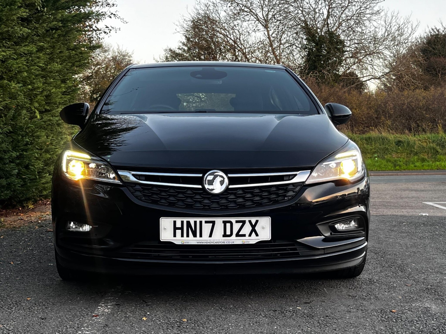 Used Vauxhall Astra 2017 for sale - 76633054: Photo 3