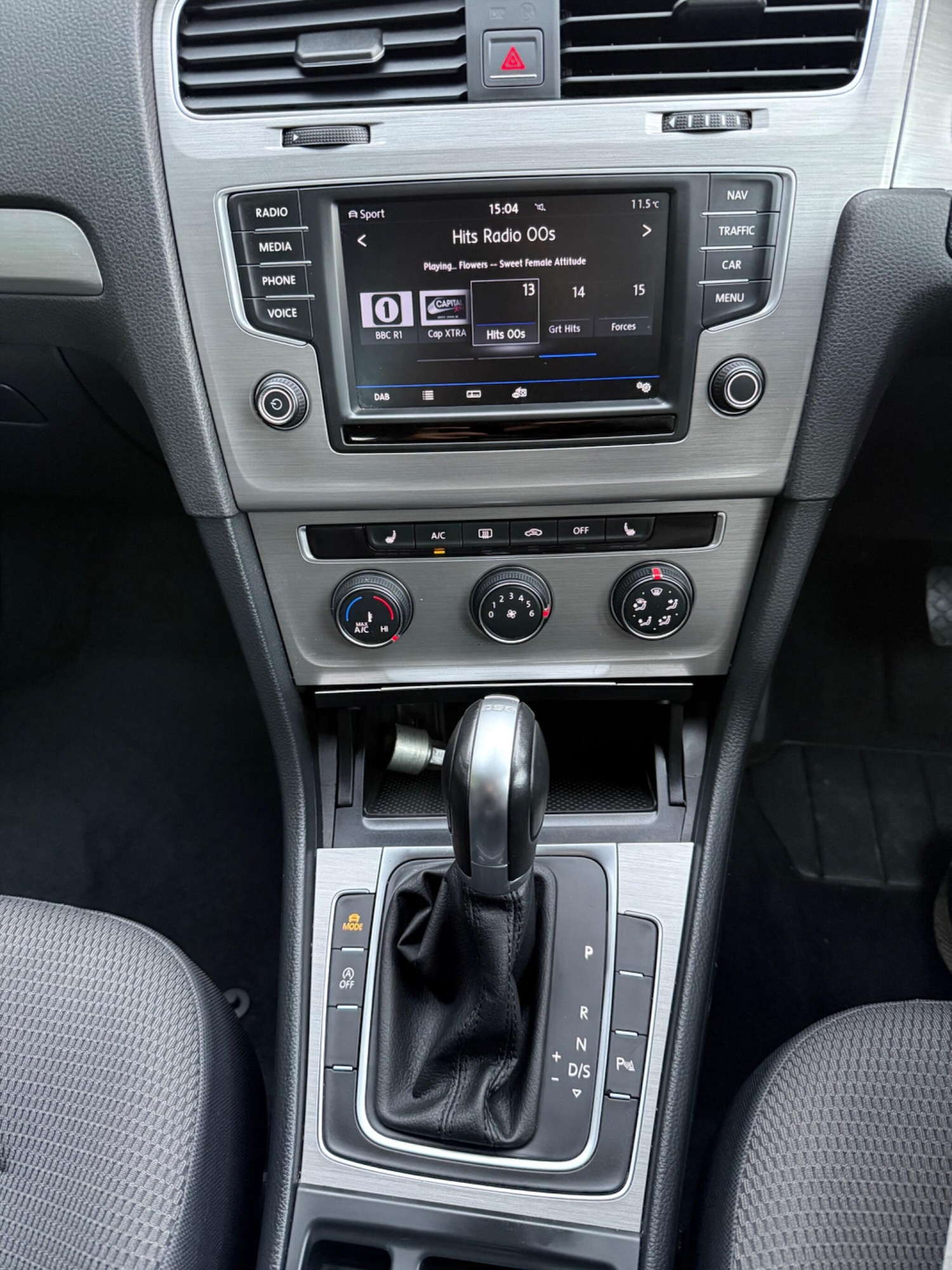 Used Volkswagen Golf 2016 for sale - 77029627: Photo 42