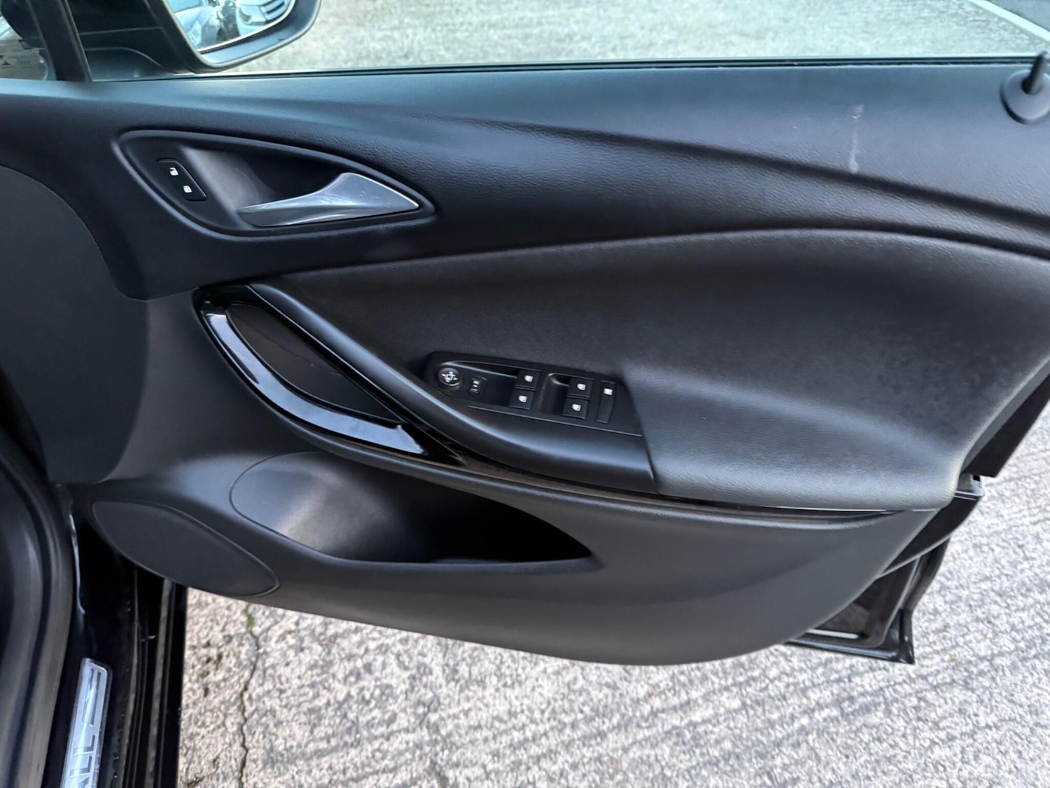 Used Vauxhall Astra 2019 for sale - 76671575: Photo 25