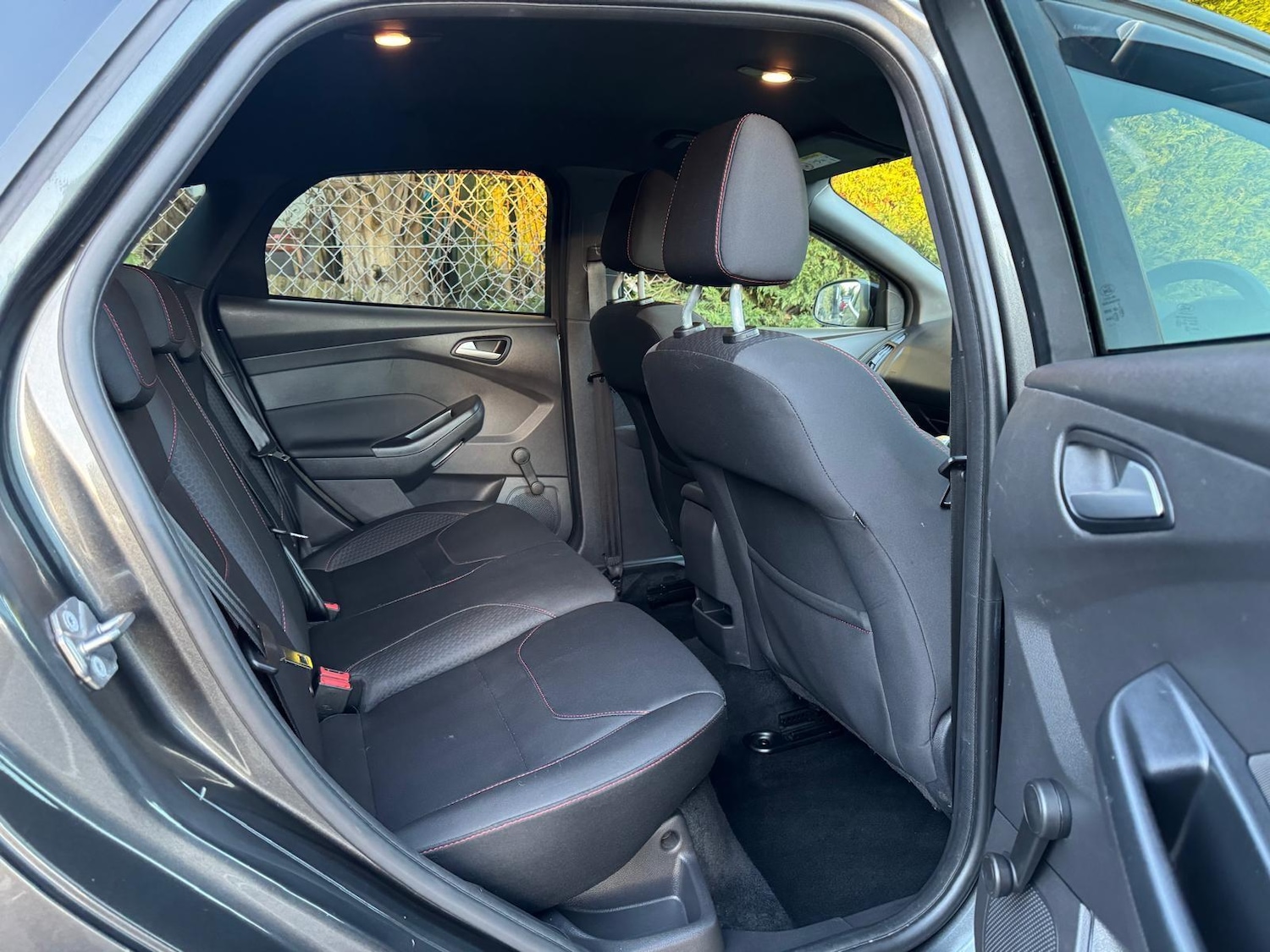 Used Ford Focus 2017 for sale - 77120088: Photo 13