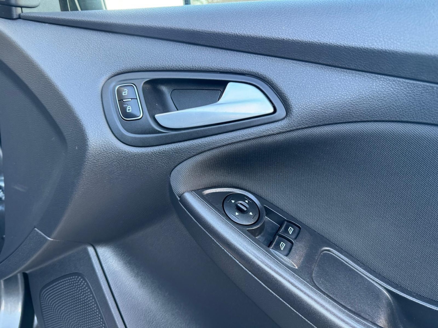 Used Ford Focus 2017 for sale - 77120088: Photo 15