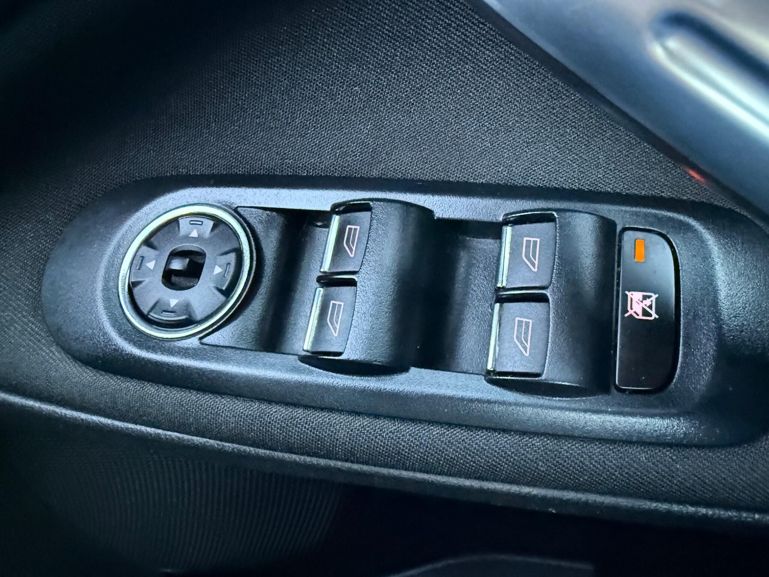 Used Ford Galaxy 2010 for sale - 76377409: Photo 27
