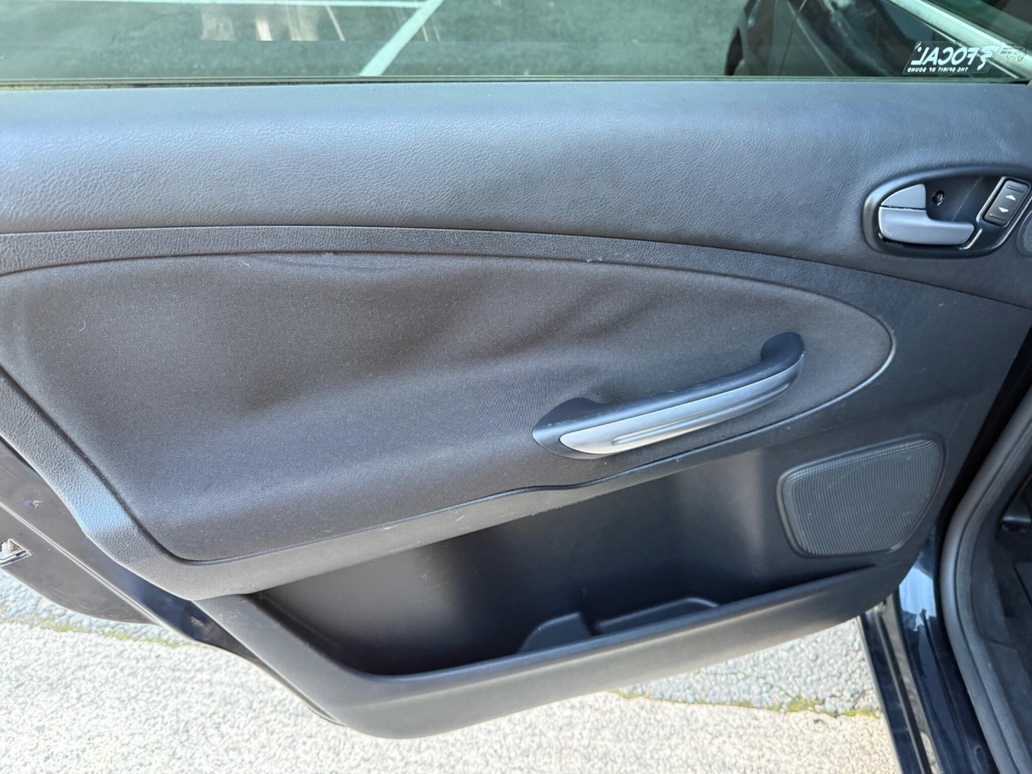 Used Ford Galaxy 2010 for sale - 76377409: Photo 30