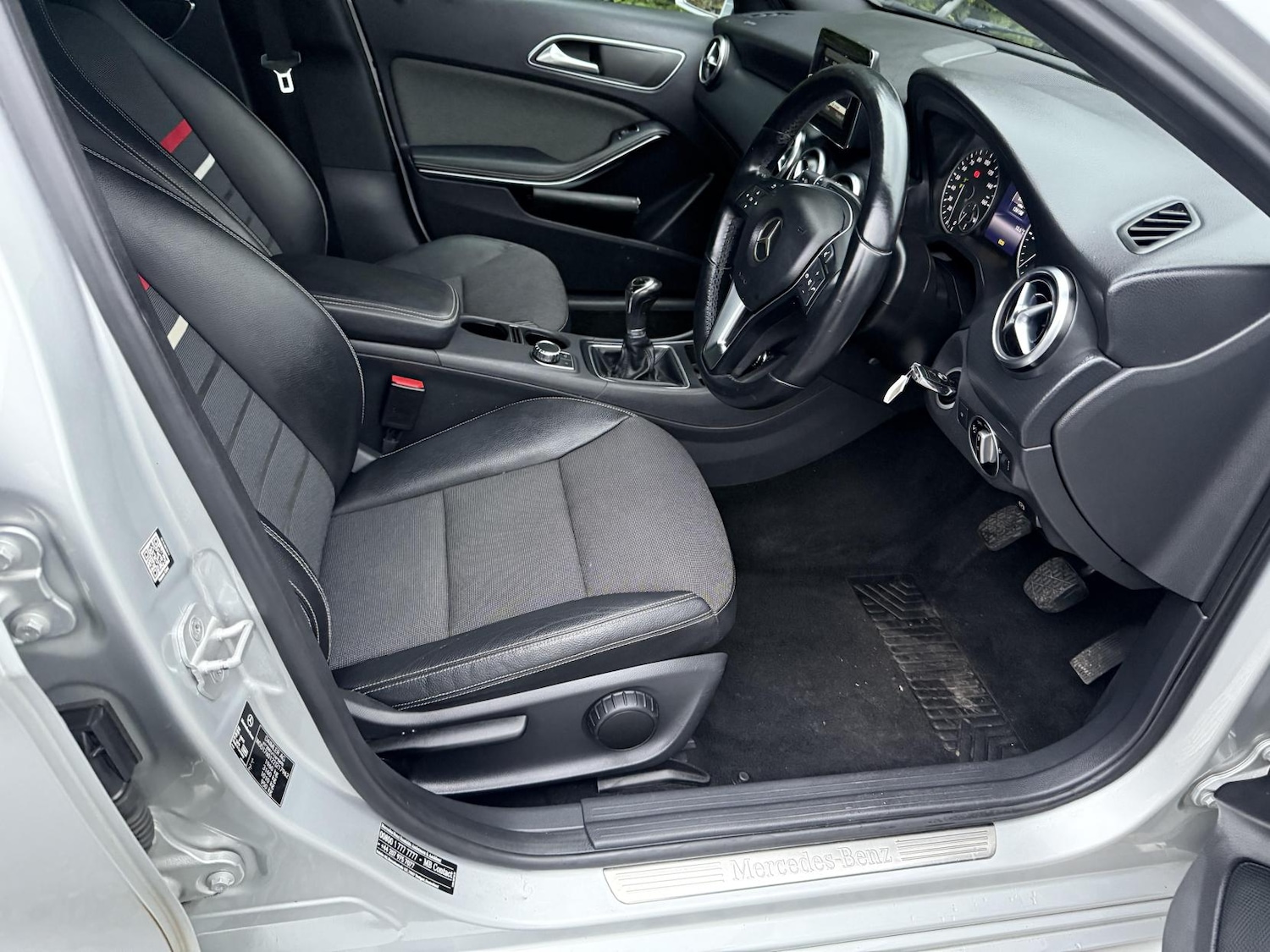 Used Mercedes-Benz A-Class 2014 for sale - 77796845: Photo 21