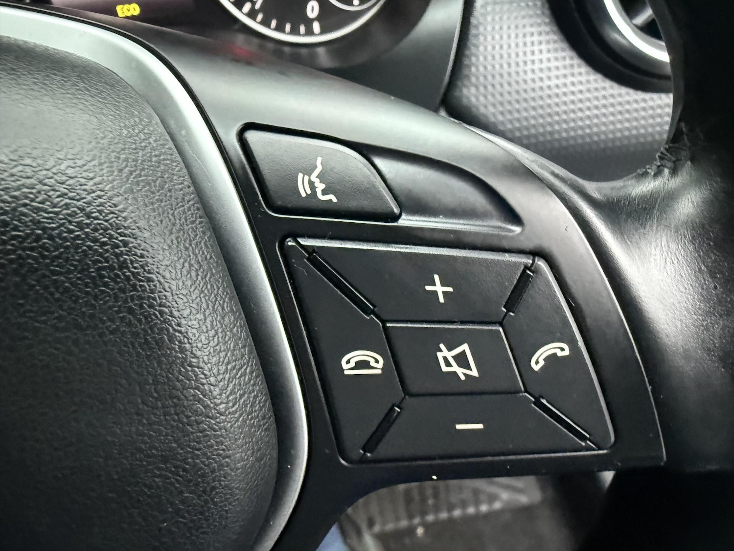 Used Mercedes-Benz A-Class 2014 for sale - 77796845: Photo 26