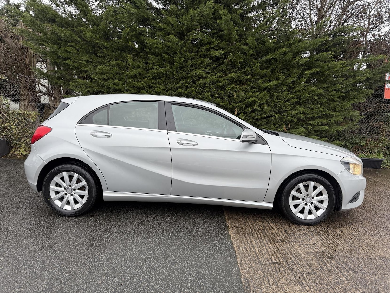 Used Mercedes-Benz A-Class 2014 for sale - 77796845: Photo 9