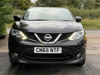 Used Nissan Qashqai 2015 for sale - 76031507: Photo