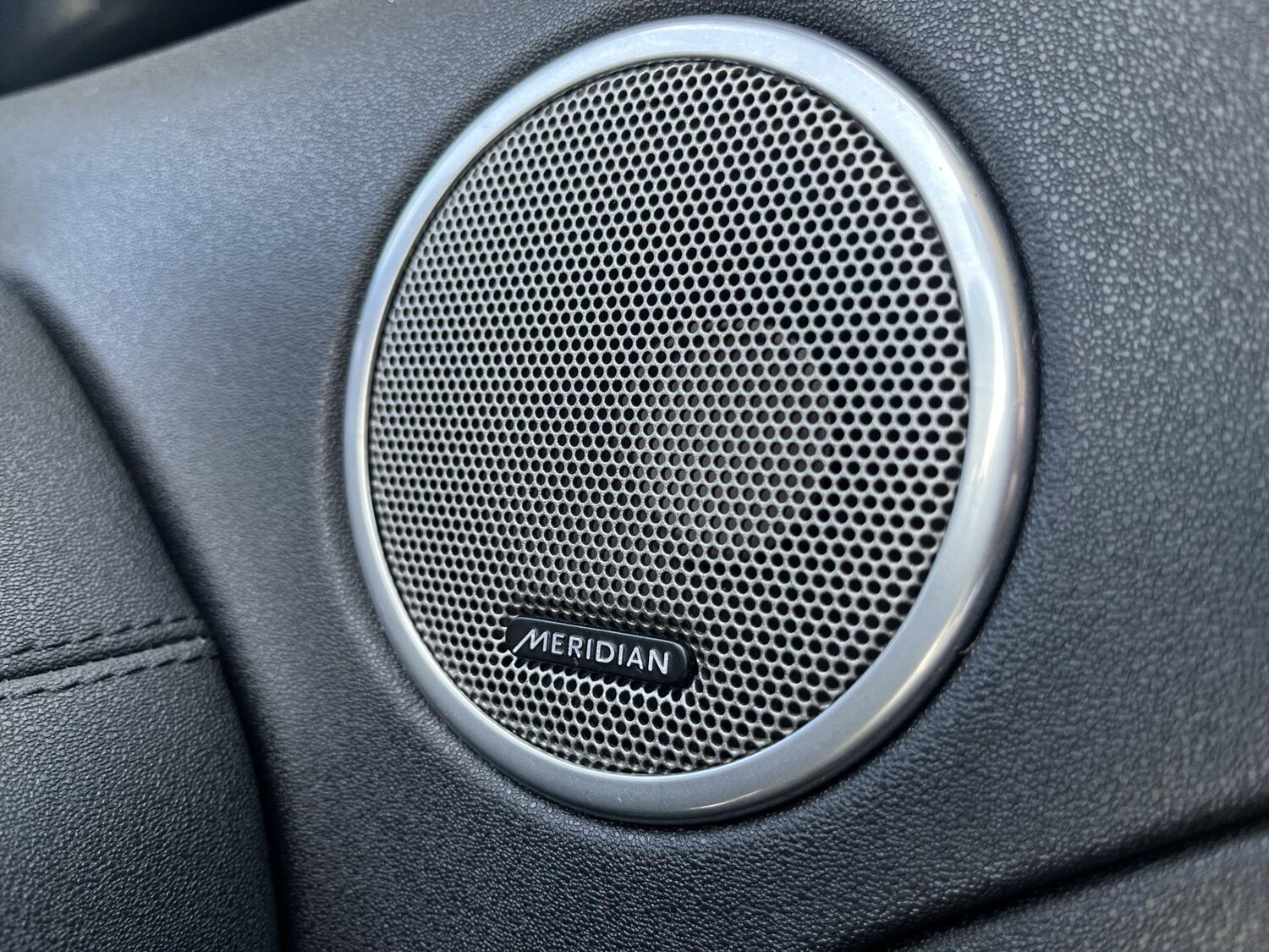 Used Land Rover Range Rover Evoque 2015 for sale - 77590411: Photo 16