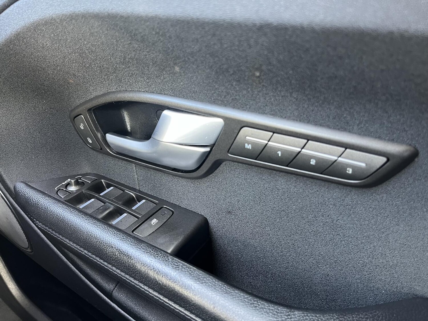 Used Land Rover Range Rover Evoque 2015 for sale - 77590411: Photo 17