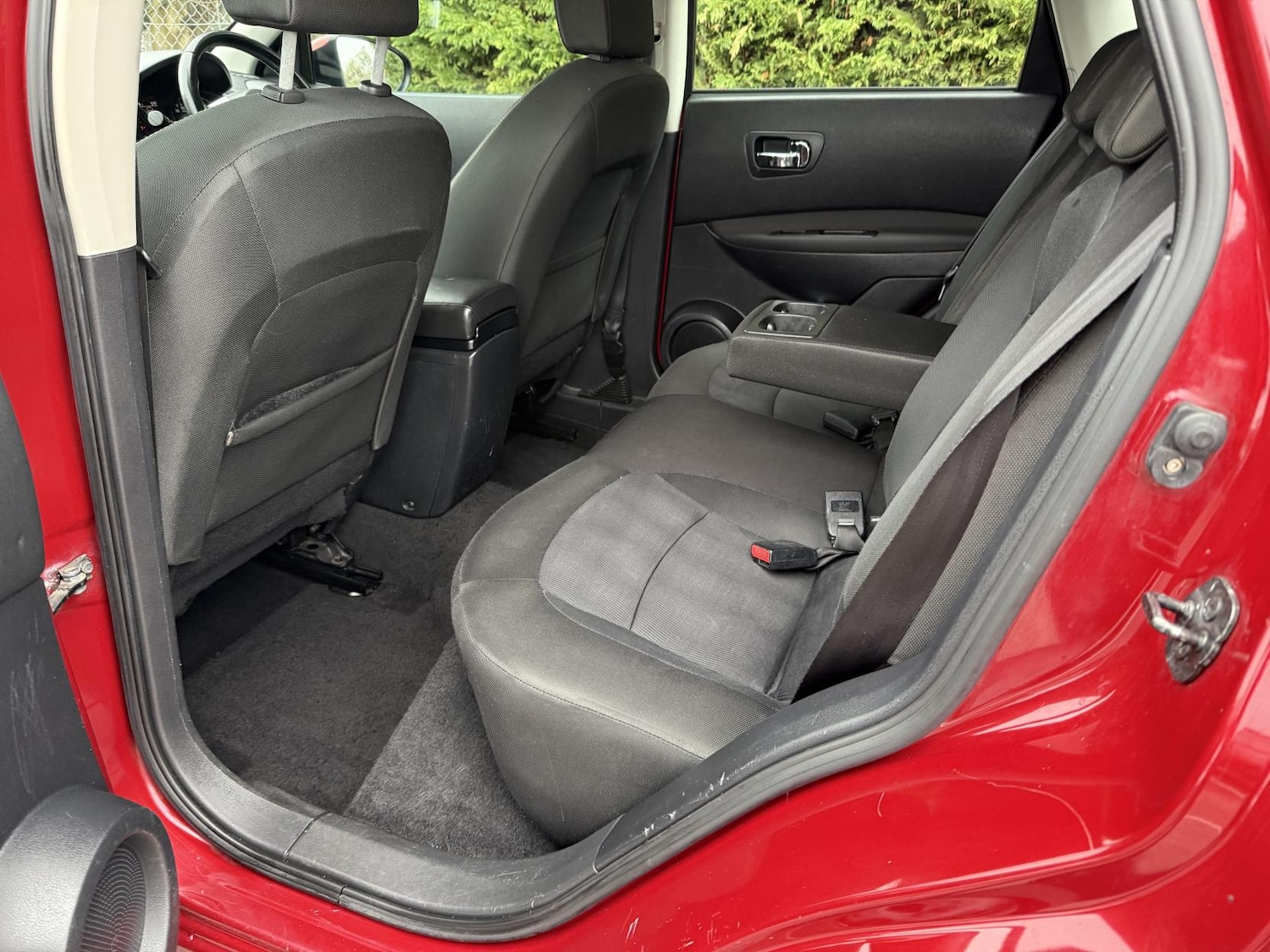 Used Nissan Qashqai 2011 for sale - 77793095: Photo 13