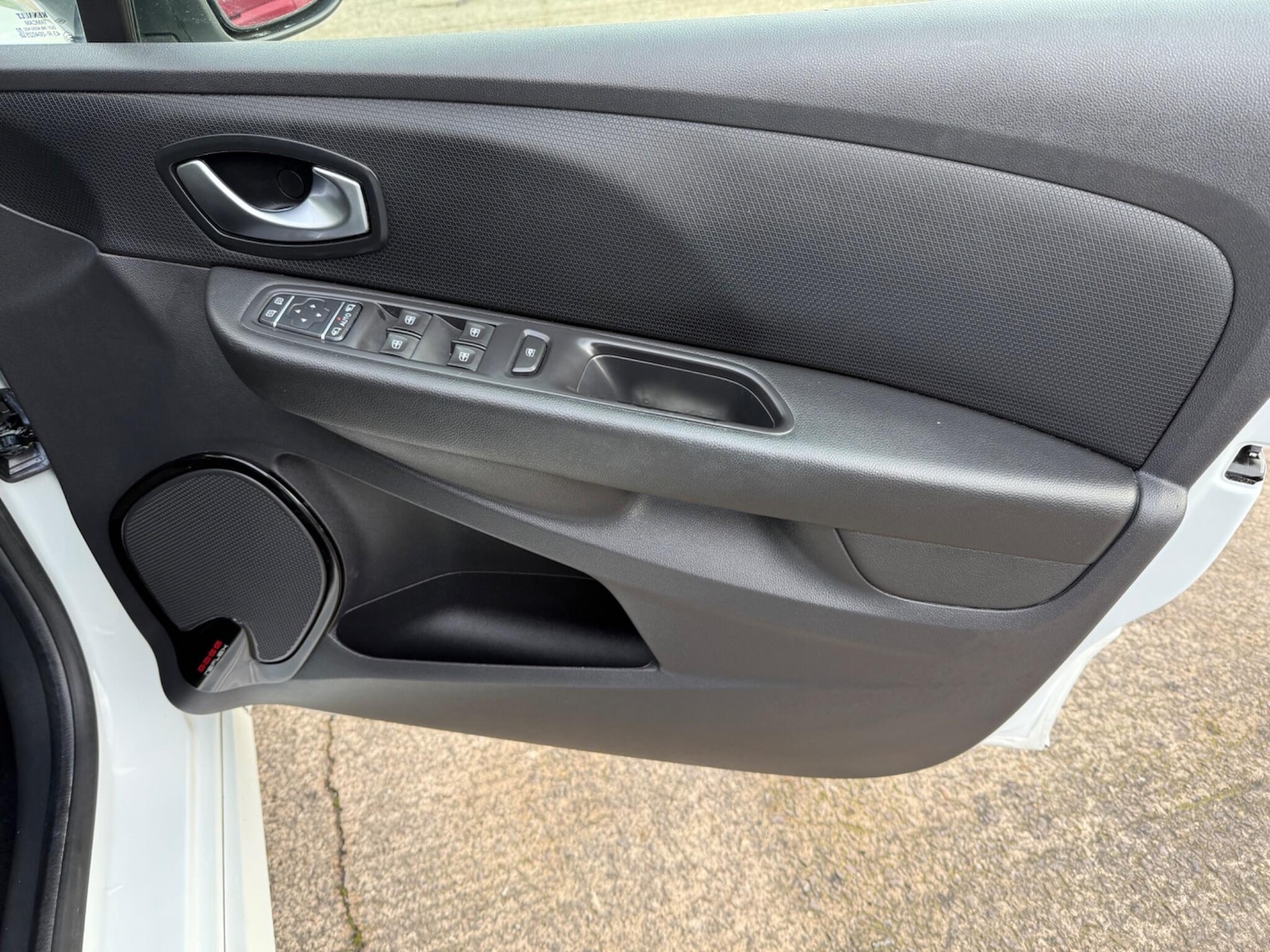 Used Renault Clio 2019 for sale - 77358931: Photo 19