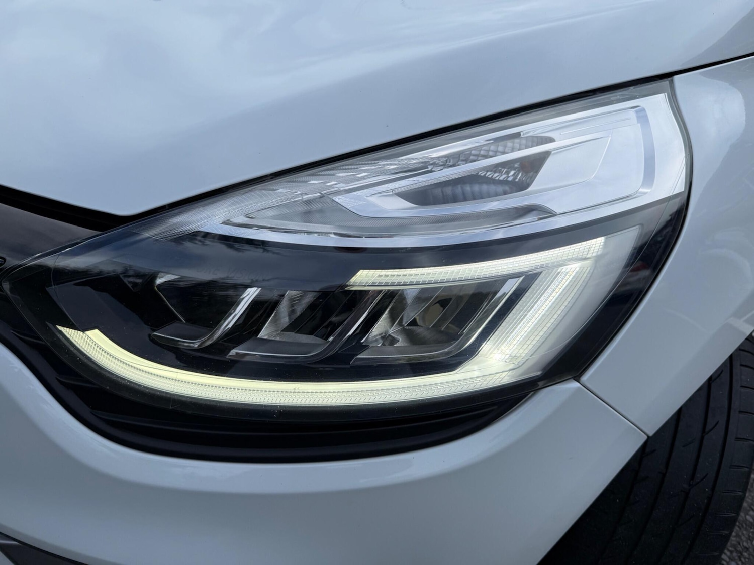 Used Renault Clio 2019 for sale - 77358931: Photo 33