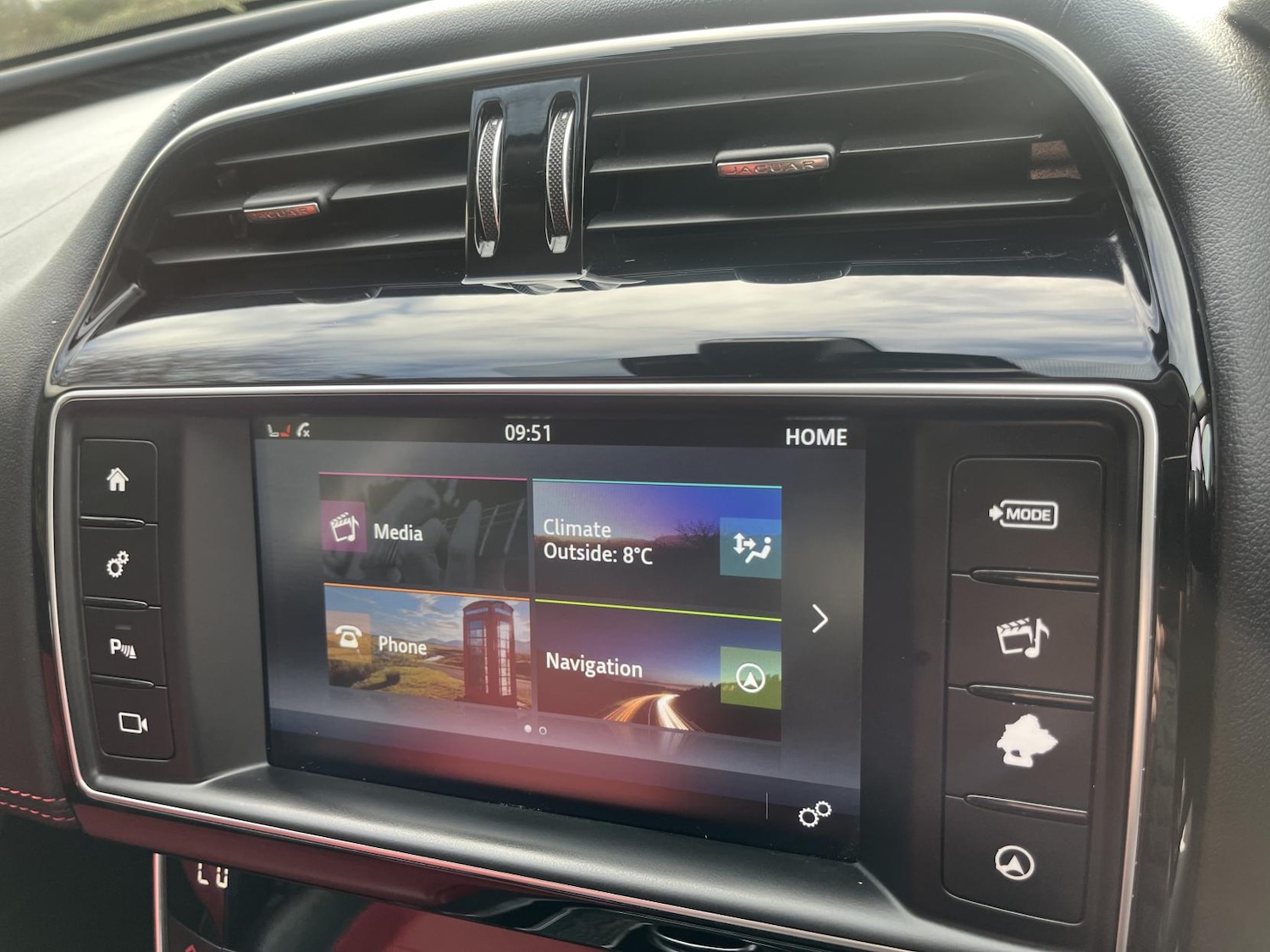 Used Jaguar XF 2015 for sale - 77590408: Photo 14