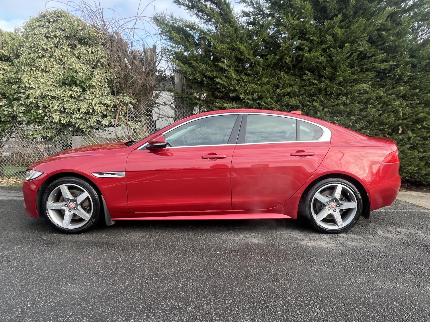 Used Jaguar XF 2015 for sale - 77590408: Photo 4