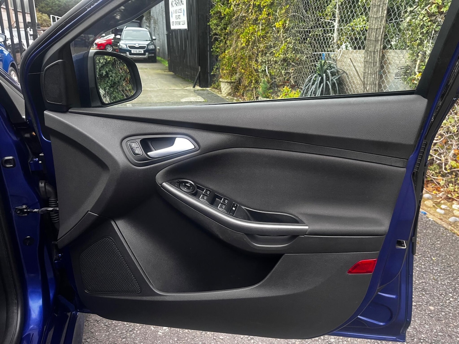 Used Ford Focus for sale - 76728081: Photo 19