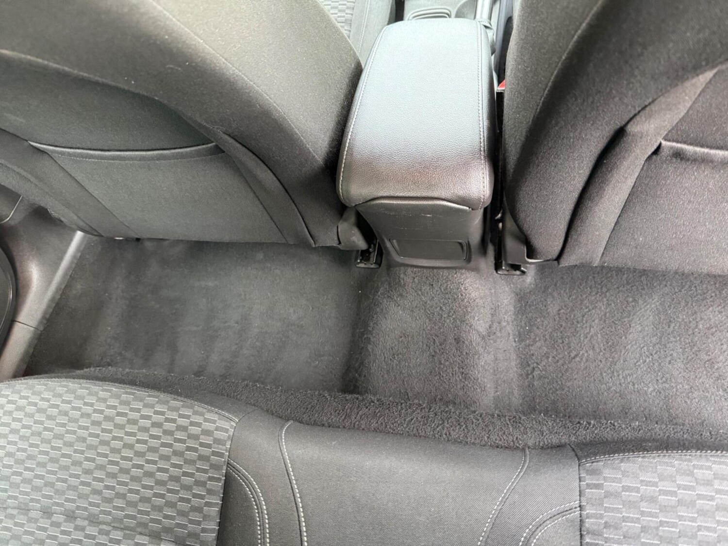 Used Vauxhall Astra 2015 for sale - 77590432: Photo 30