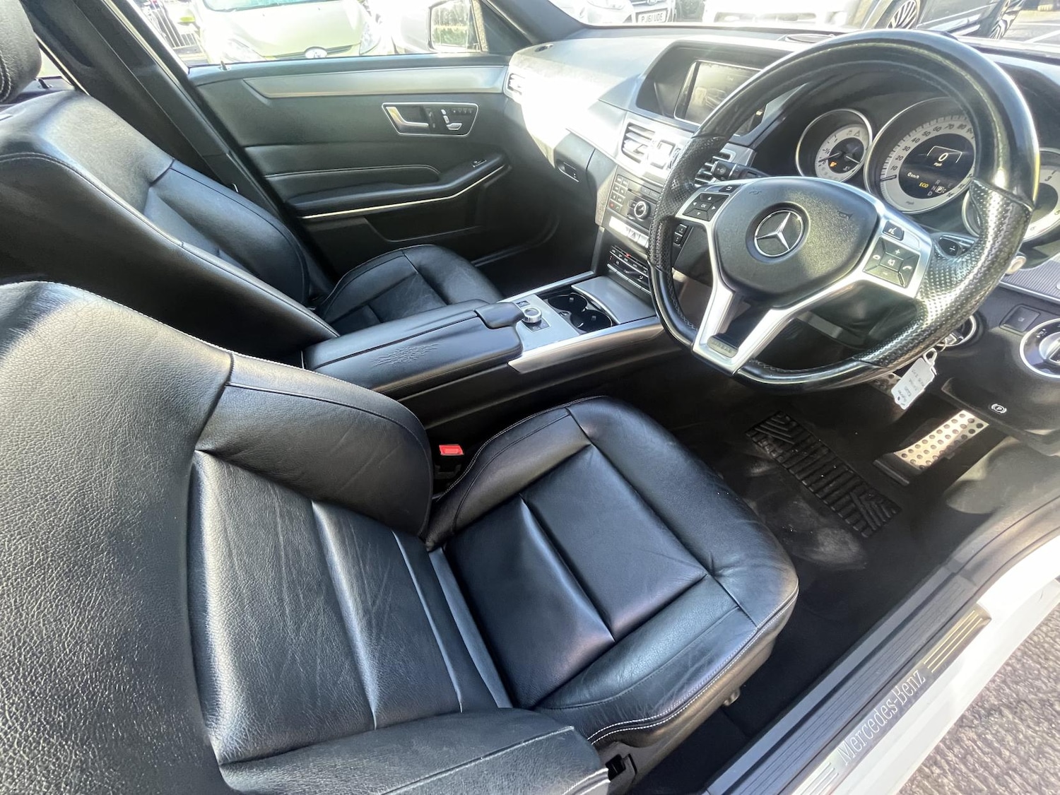 Used Mercedes-Benz E Class 2015 for sale - 77590436: Photo 10