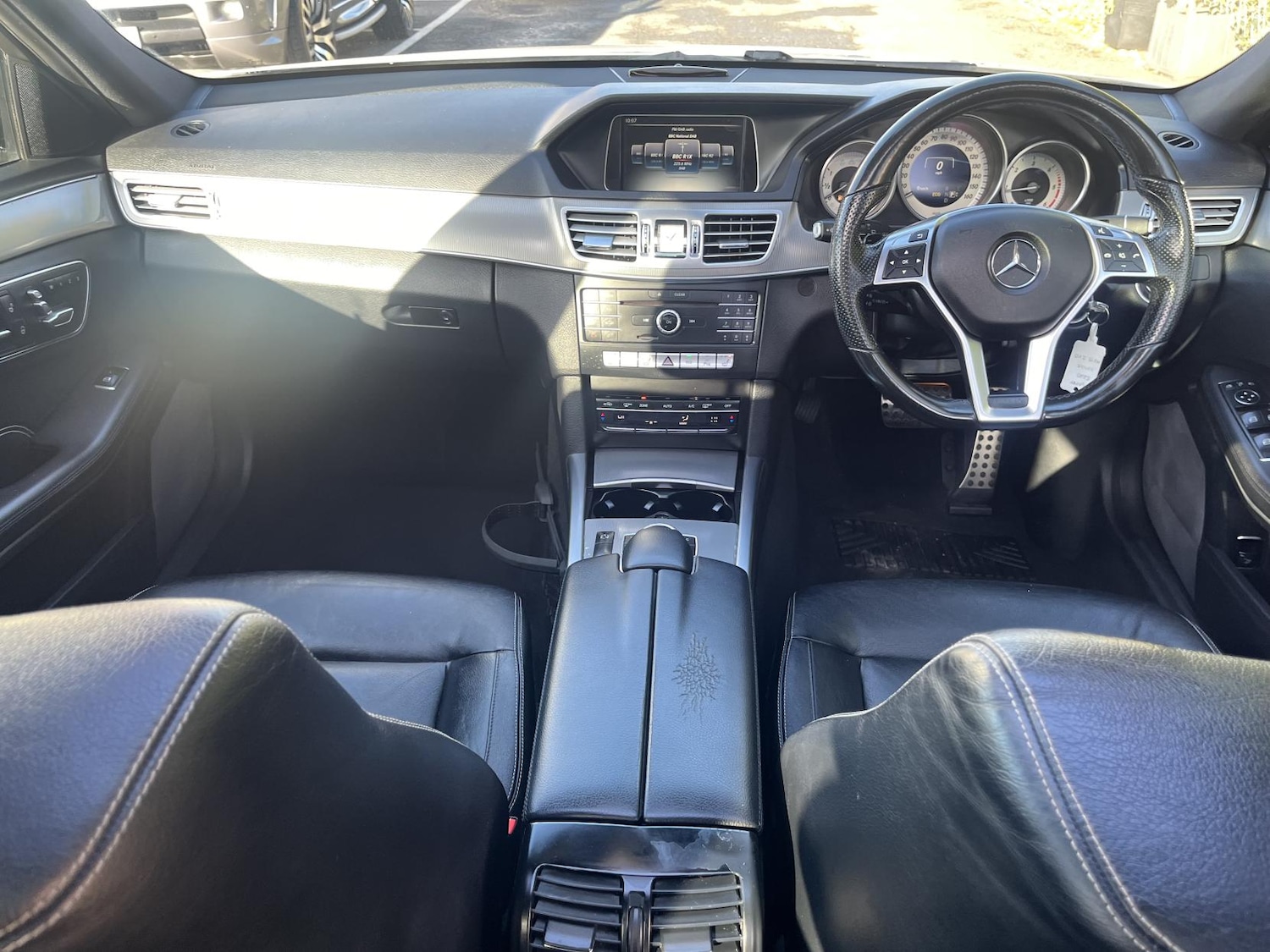 Used Mercedes-Benz E Class 2015 for sale - 77590436: Photo 11