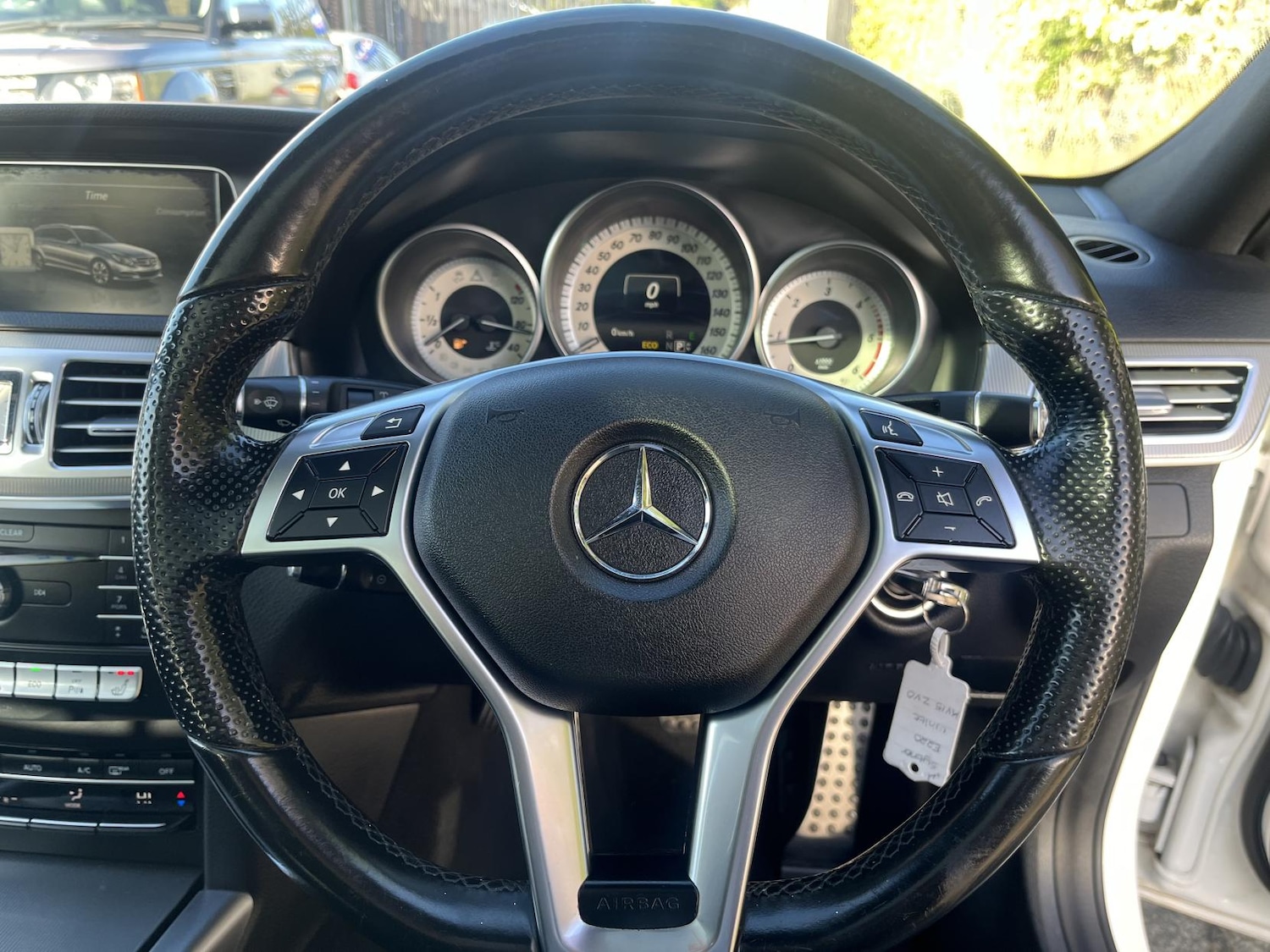Used Mercedes-Benz E Class 2015 for sale - 77590436: Photo 12