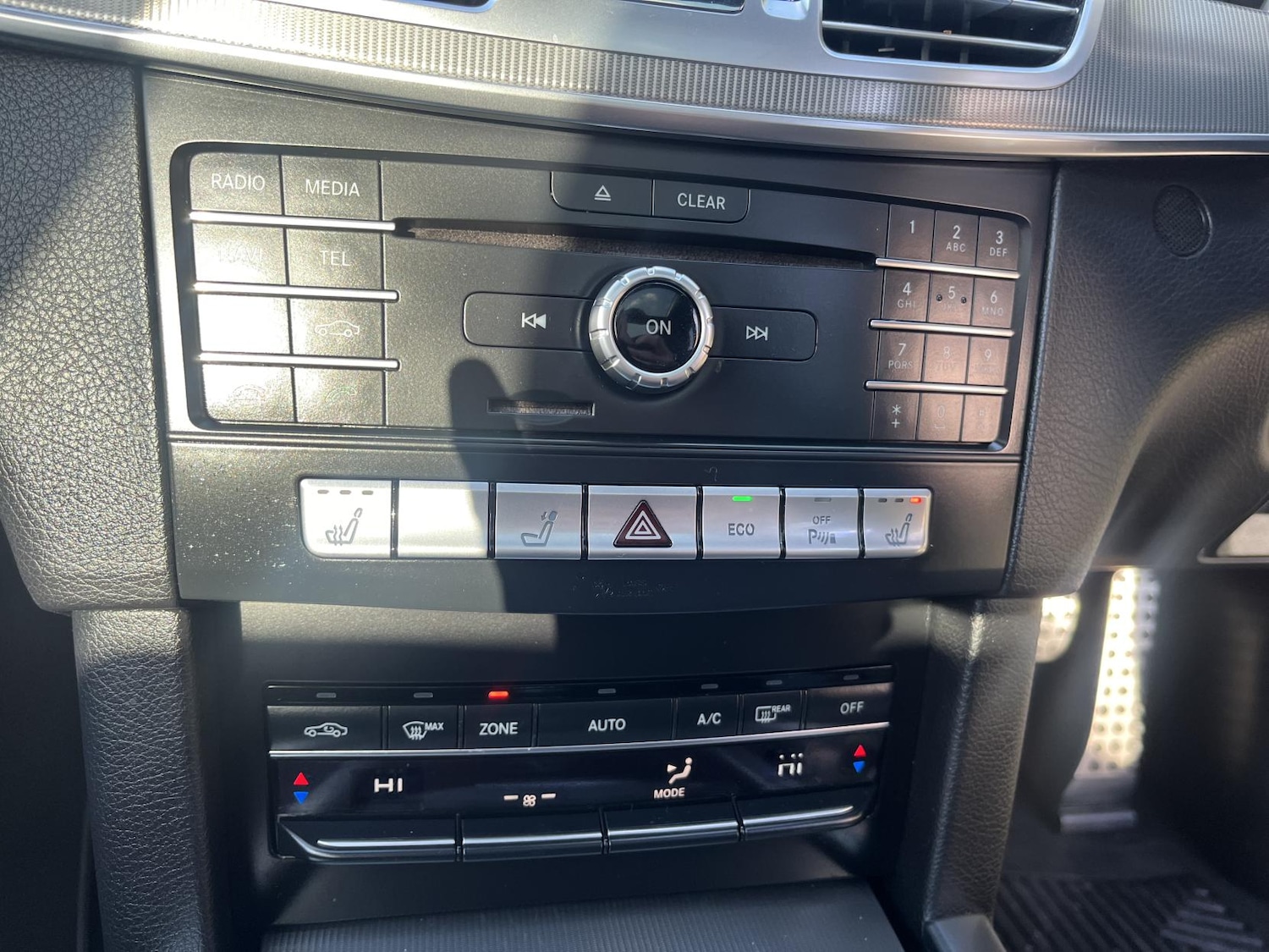 Used Mercedes-Benz E Class 2015 for sale - 77590436: Photo 15