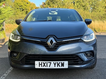 Used Renault Clio 2017 for sale - 75687876: Photo