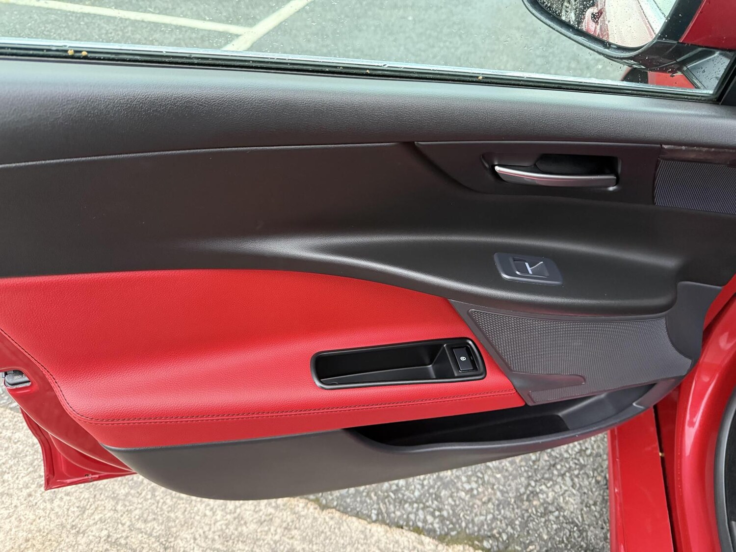 Used Jaguar XE 2016 for sale - 77640940: Photo 16