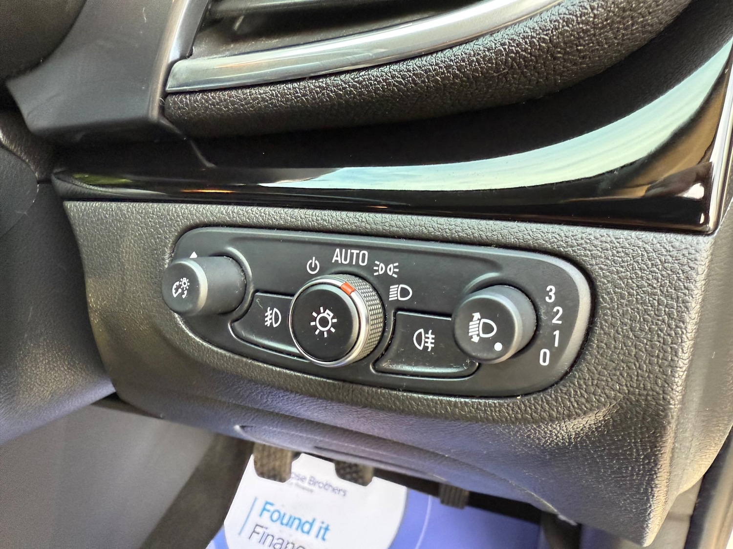 Used Vauxhall Mokka X 2017 for sale - 76992907: Photo 19