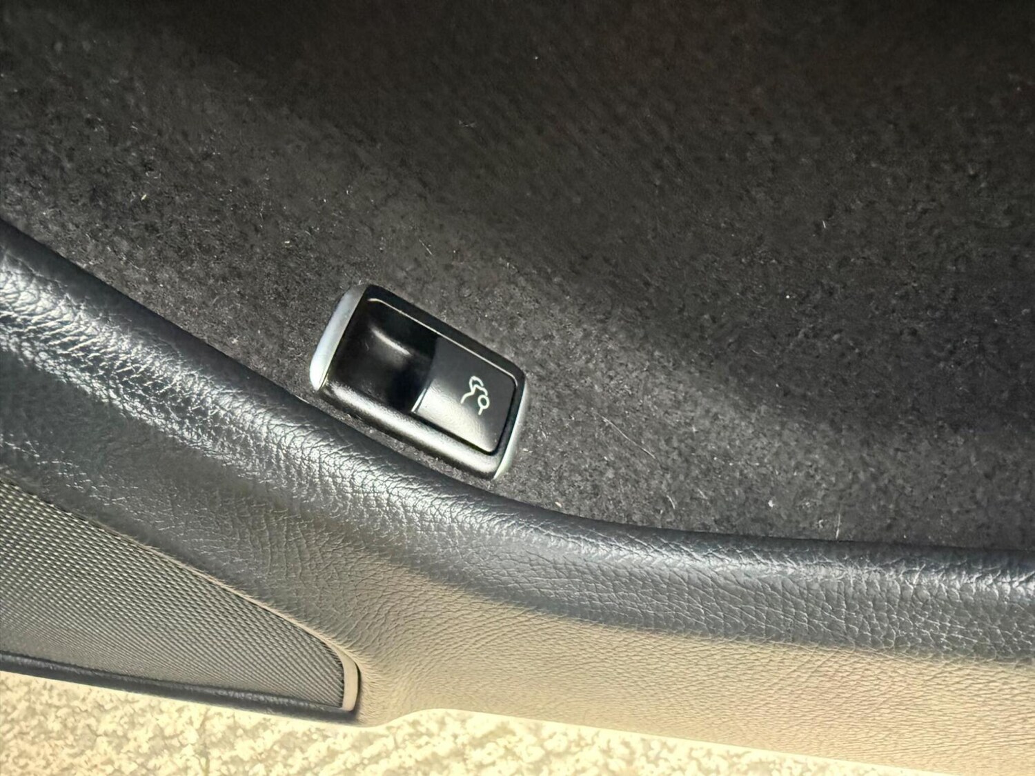 Used Mercedes-Benz C Class 2014 for sale - 77590416: Photo 22