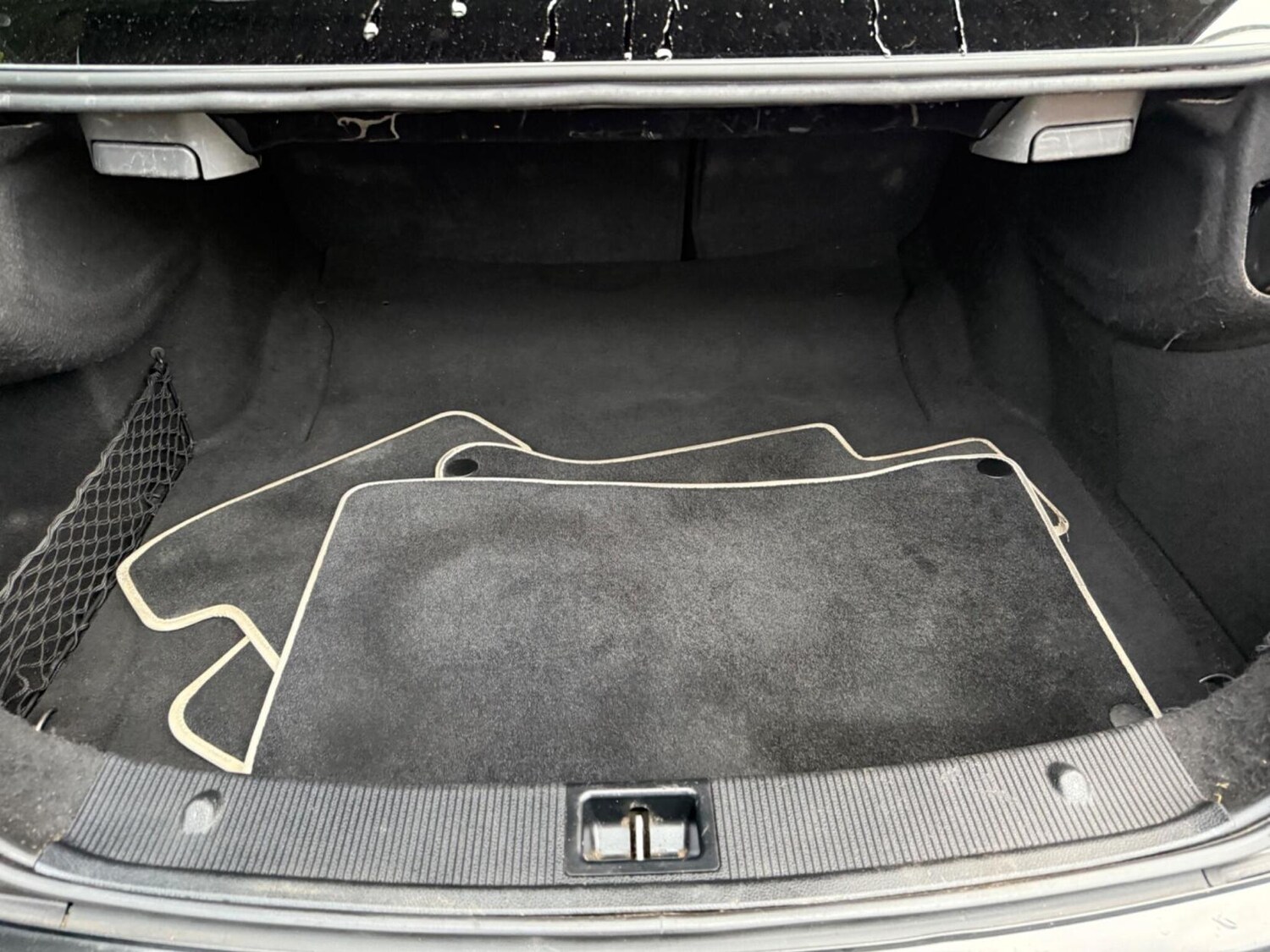 Used Mercedes-Benz C Class 2014 for sale - 77590416: Photo 35