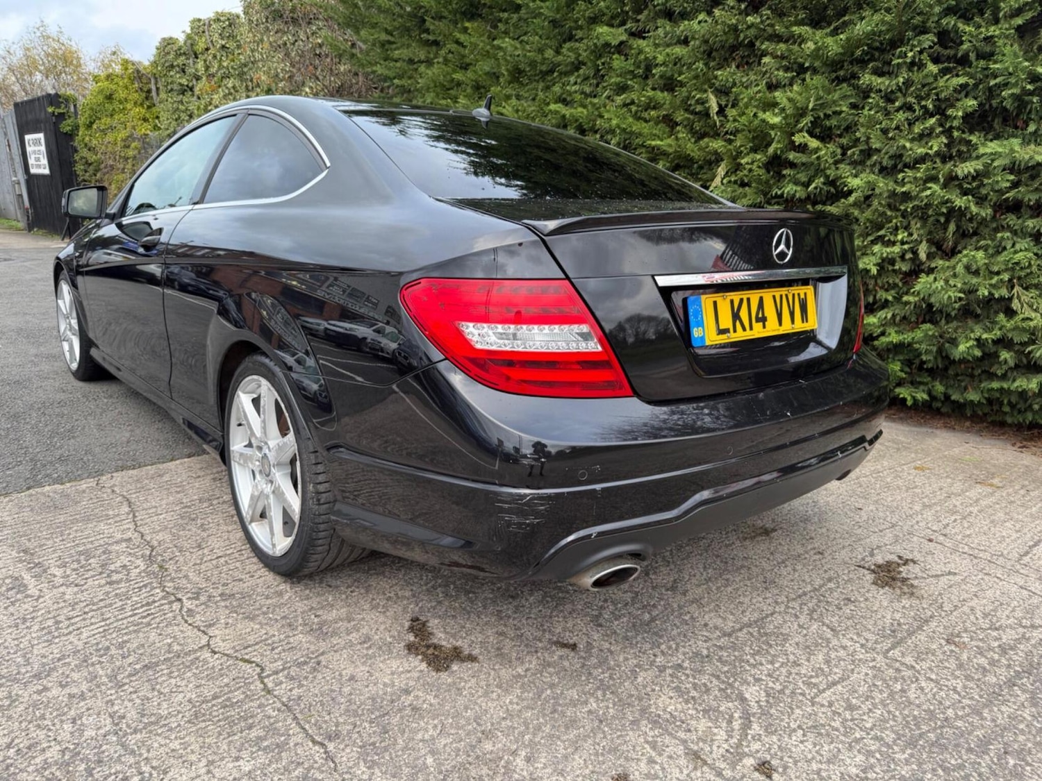 Used Mercedes-Benz C Class 2014 for sale - 77590416: Photo 4