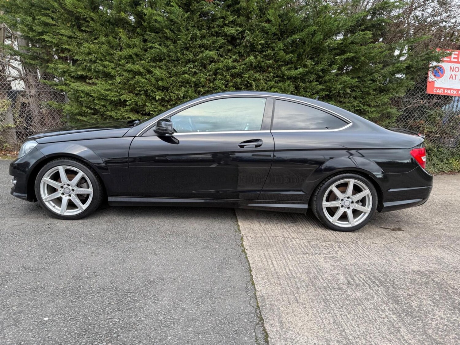 Used Mercedes-Benz C Class 2014 for sale - 77590416: Photo 6