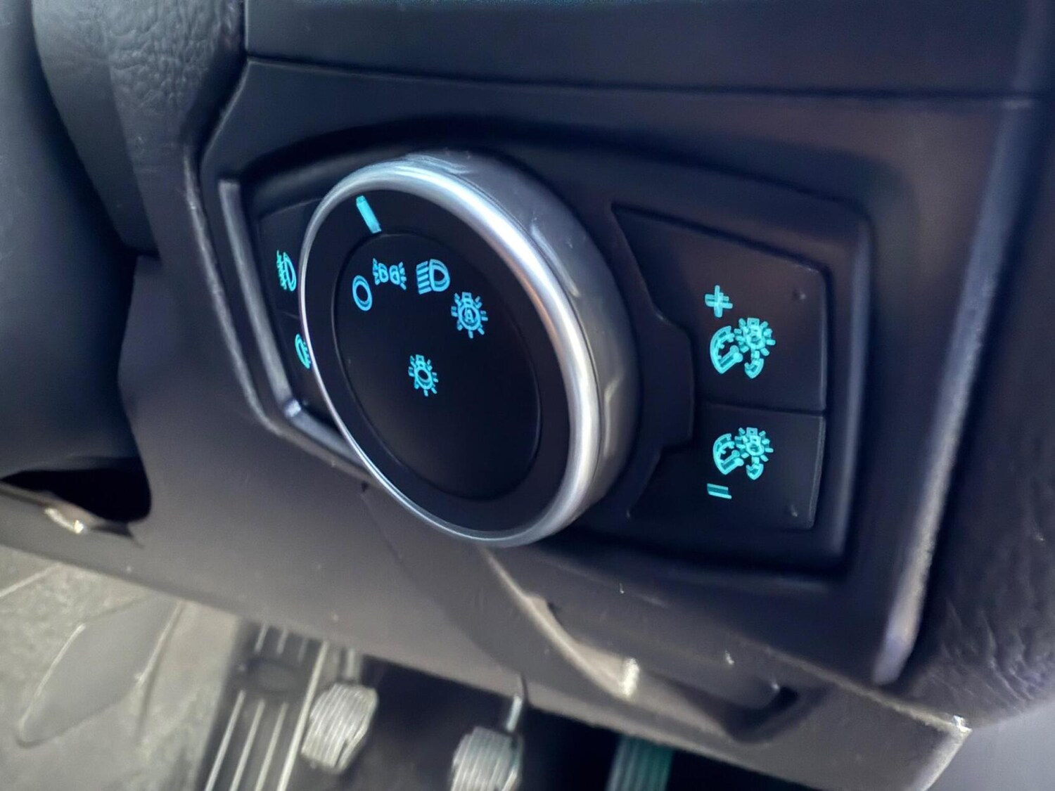 Used Ford Focus 2017 for sale - 77590427: Photo 18