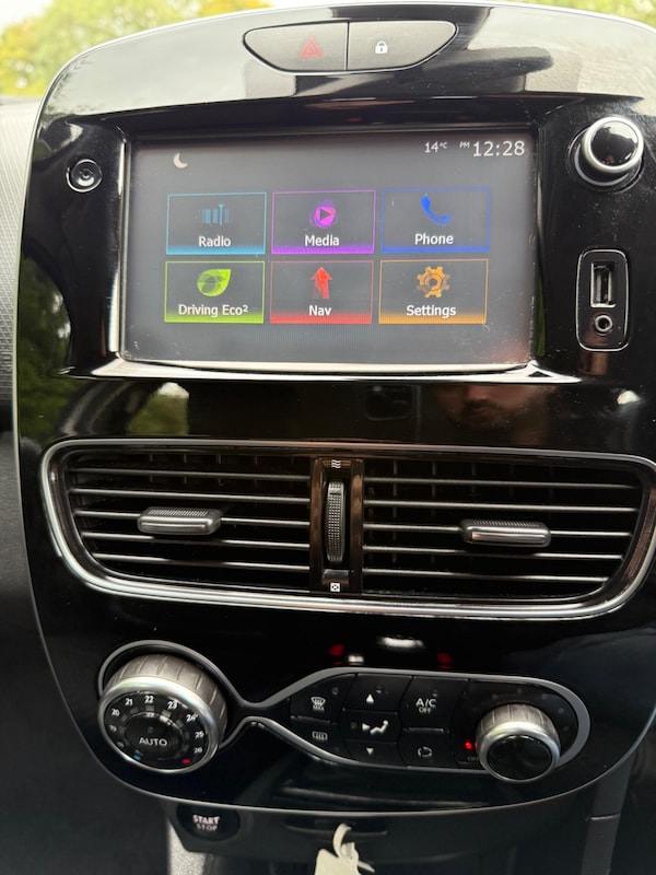 Used Renault Clio 2017 for sale - 76122506: Photo 25