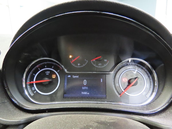 Used Vauxhall Insignia 2016 for sale - 76250987: Photo 10
