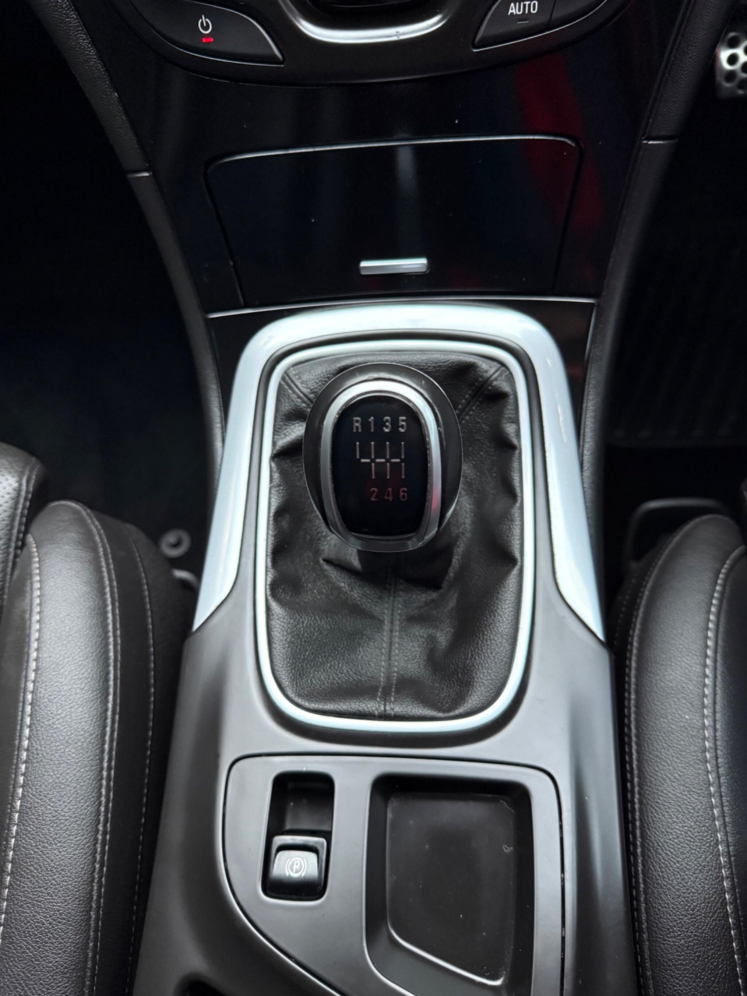 Used Vauxhall Insignia 2016 for sale - 76250987: Photo 14