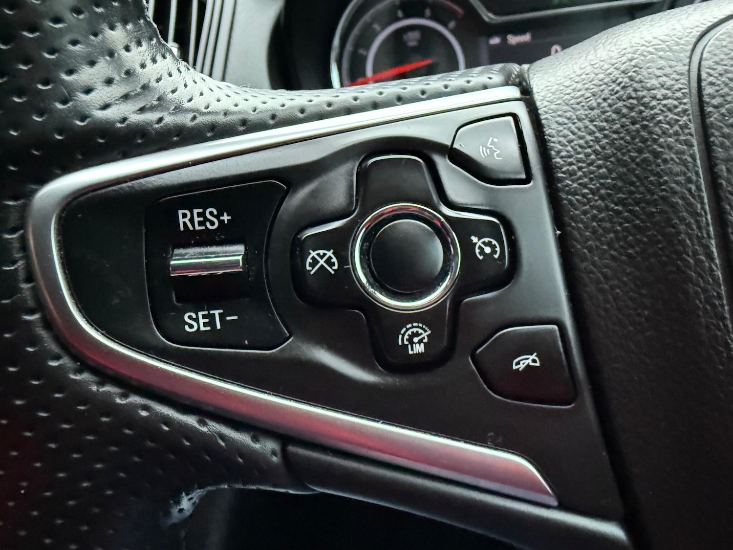 Used Vauxhall Insignia 2016 for sale - 76250987: Photo 25