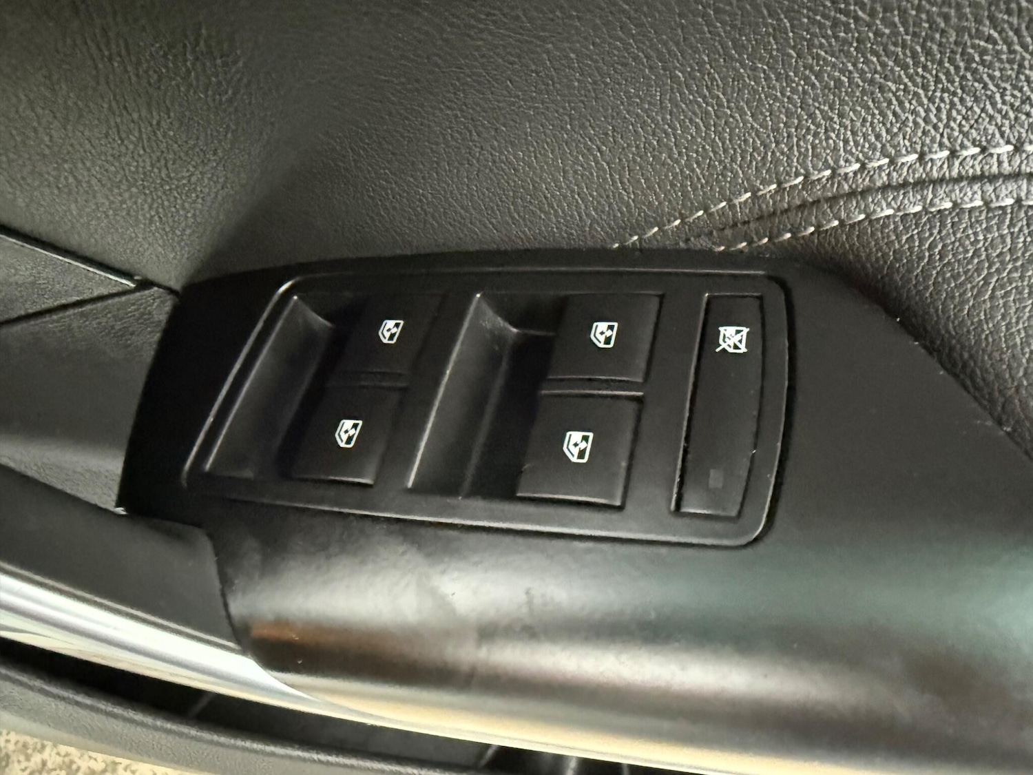 Used Vauxhall Insignia 2016 for sale - 76250987: Photo 30