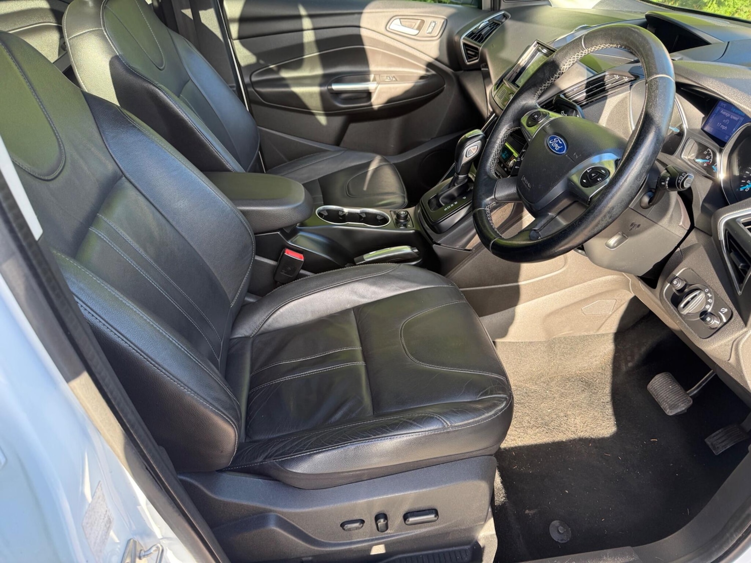 Used Ford Kuga 2013 for sale - 76377287: Photo 17