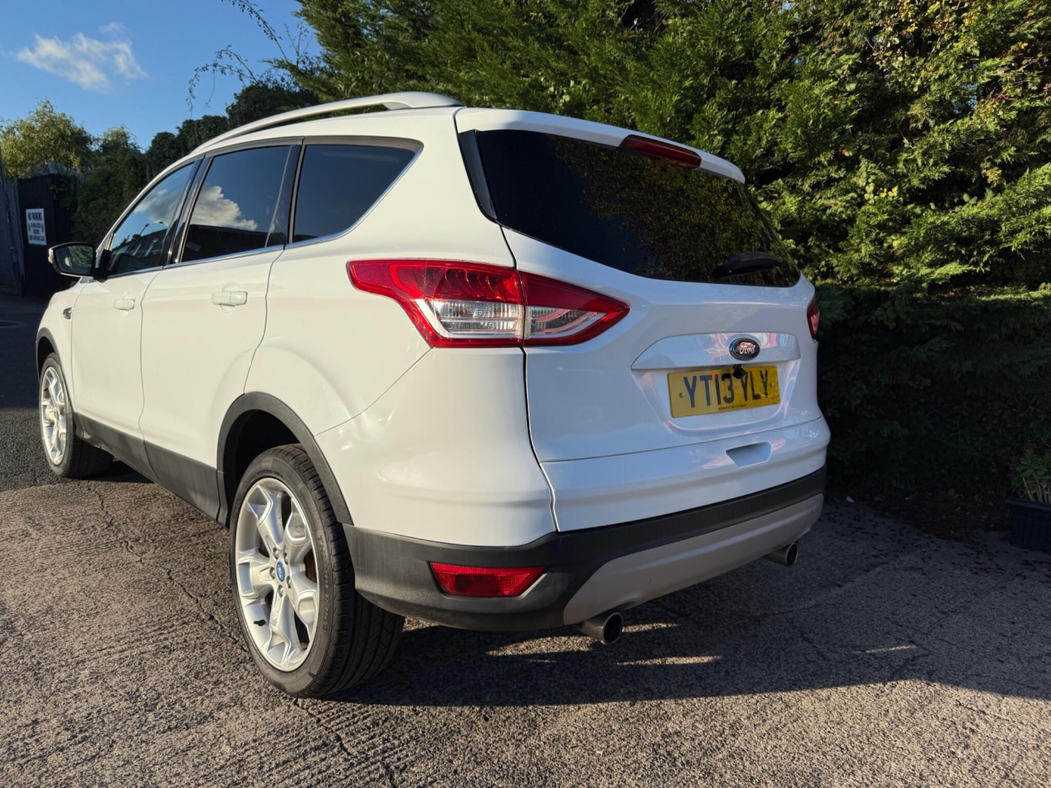 Used Ford Kuga 2013 for sale - 76377287: Photo 4