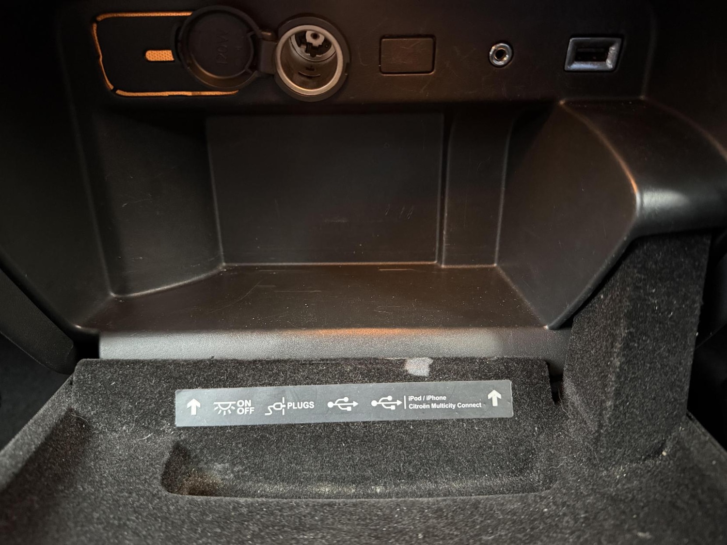 Used Citroen Grand C4 Picasso 2014 for sale - 77725414: Photo 25