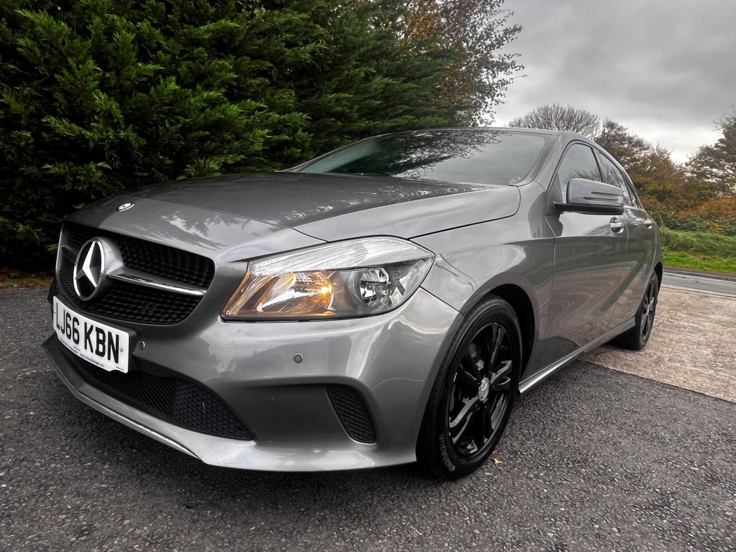 Used Mercedes-Benz A-Class 2016 for sale - 77590391: Photo 4