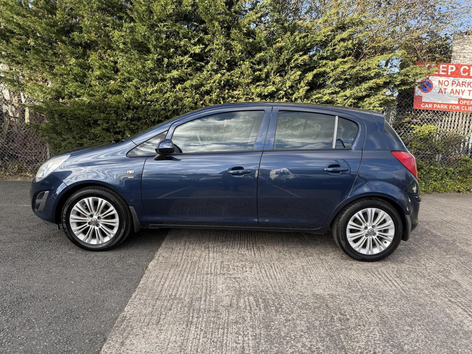 Used Vauxhall Corsa 2013 for sale - 78067625: Photo 5